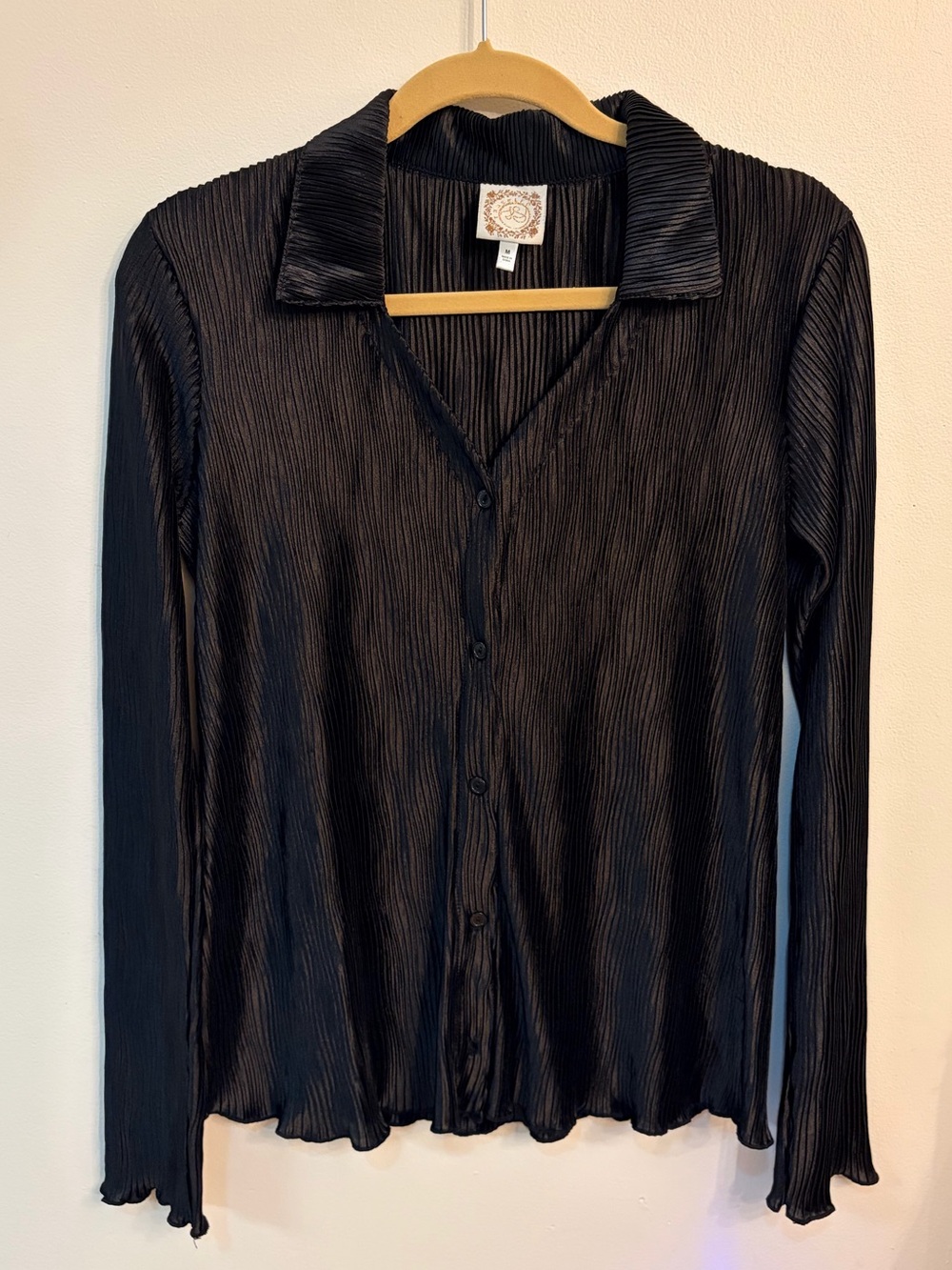 J.O.A. Black Pleated Button-Down Long Sleeve Top